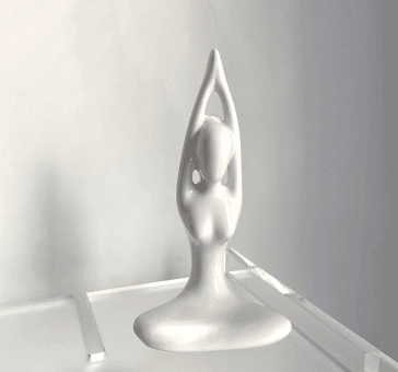 Statue nordique minimaliste - Zevessa